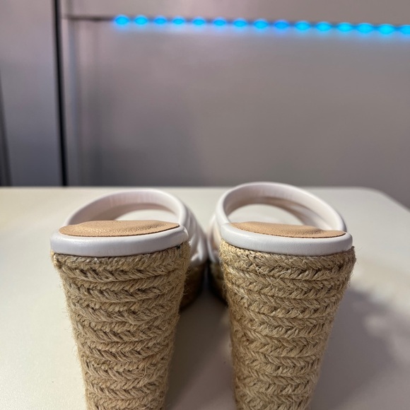 Chinese Laundry White Strappy Women's Sandals, Eleana Wedge - Picture 4 of 7